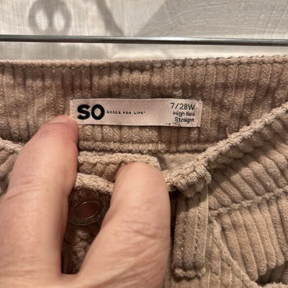 SO Women's High Rise Straight Stretch Pull On Corduroy Pants Beige Size 7/28 - Picture 3 of 6